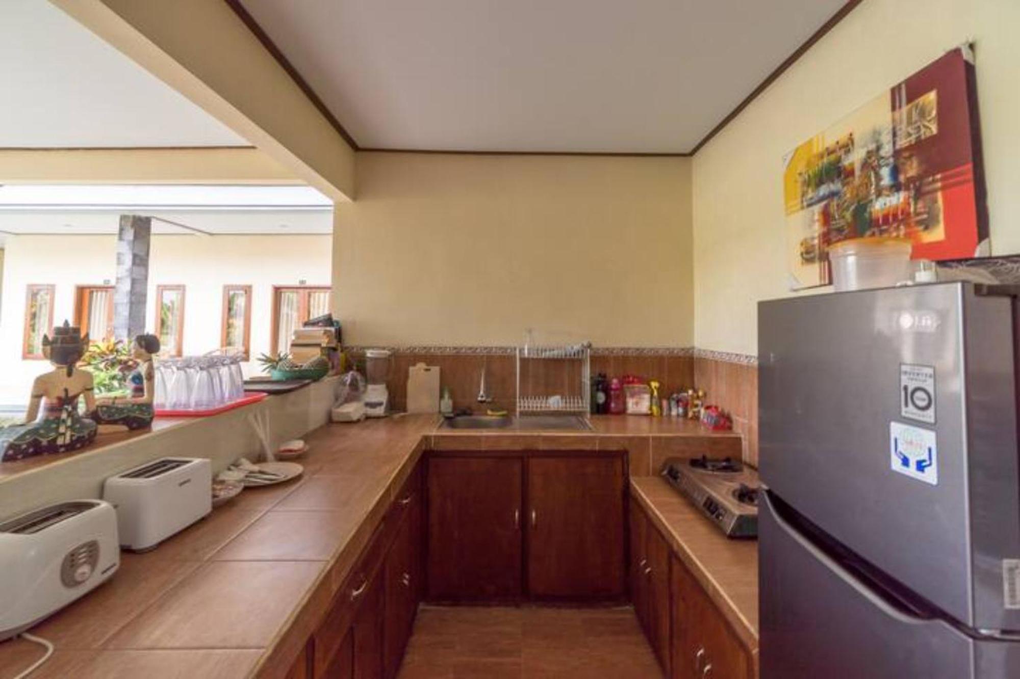 Pondok Lulik Homestay Canggu Екстериор снимка
