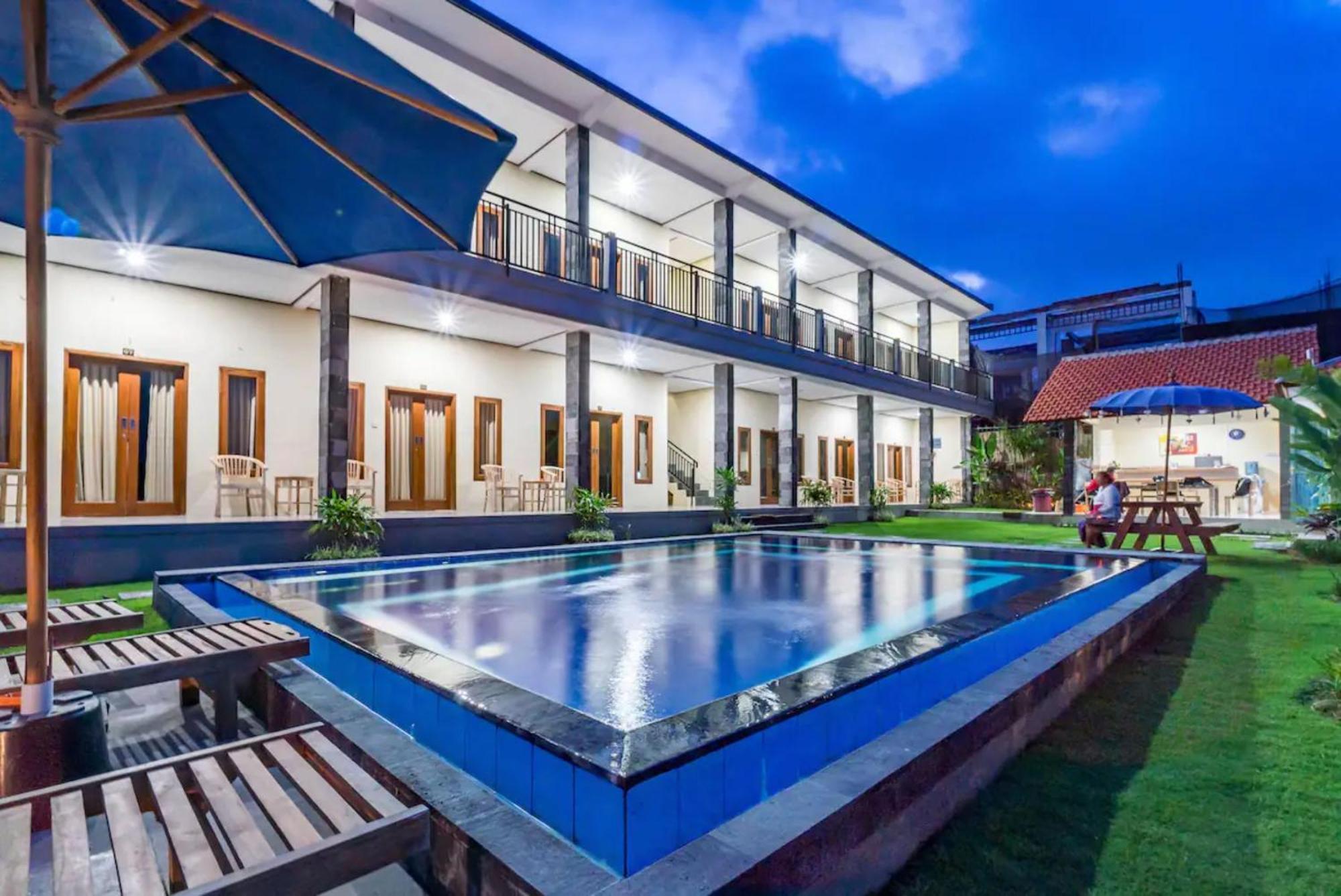 Pondok Lulik Homestay Canggu Екстериор снимка