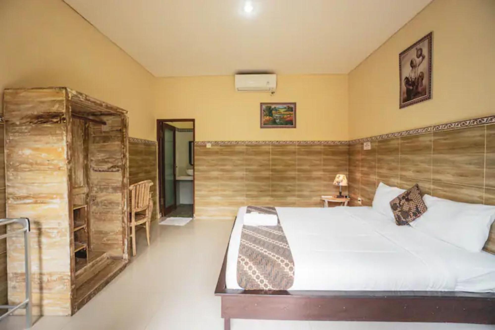 Pondok Lulik Homestay Canggu Екстериор снимка